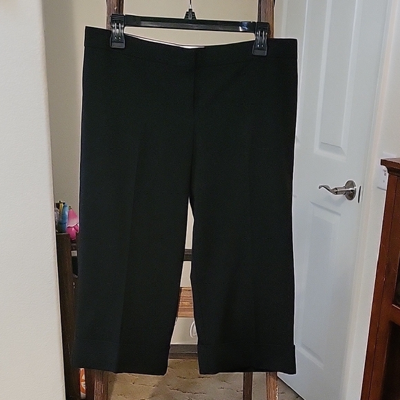 To the Max Black Cropped Women's Pants - Picture 1 of 5